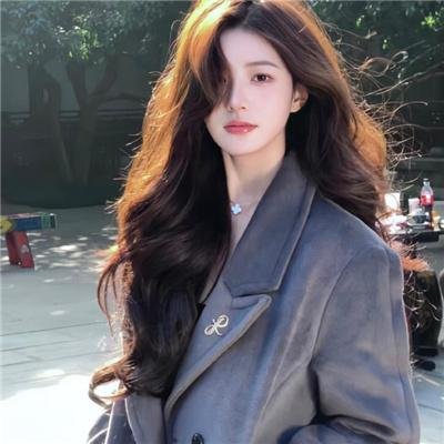六月灯三姊妹